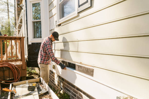 Top rated local Emergency Siding Repair specialists in Huntington, TX